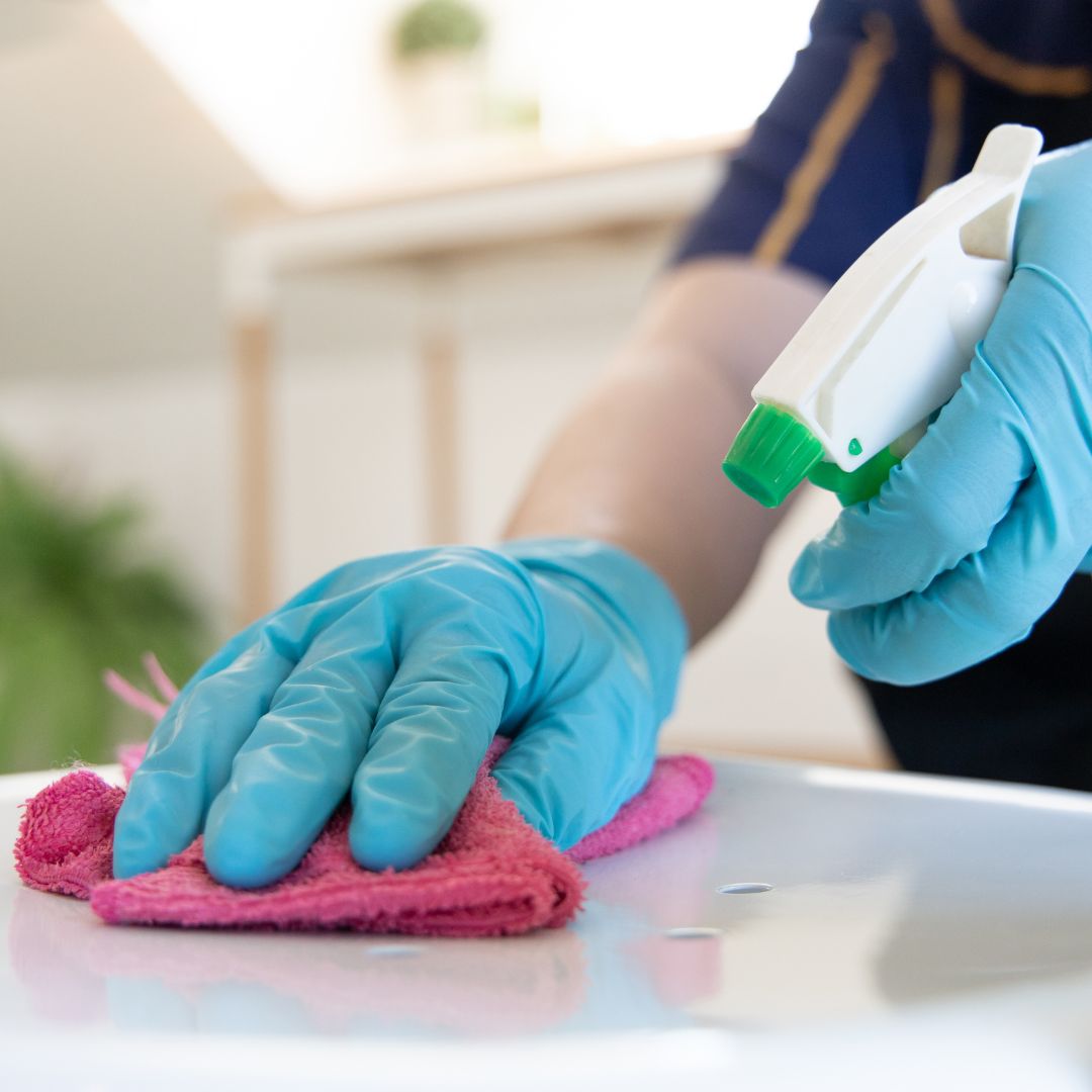Cleaning countertop